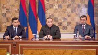 ՀՀ քննչական կոմիտեի նախագահ Արթուր Պողոսյանն անձնակազմին է ներկայացրել նորանշանակ տեղակալին